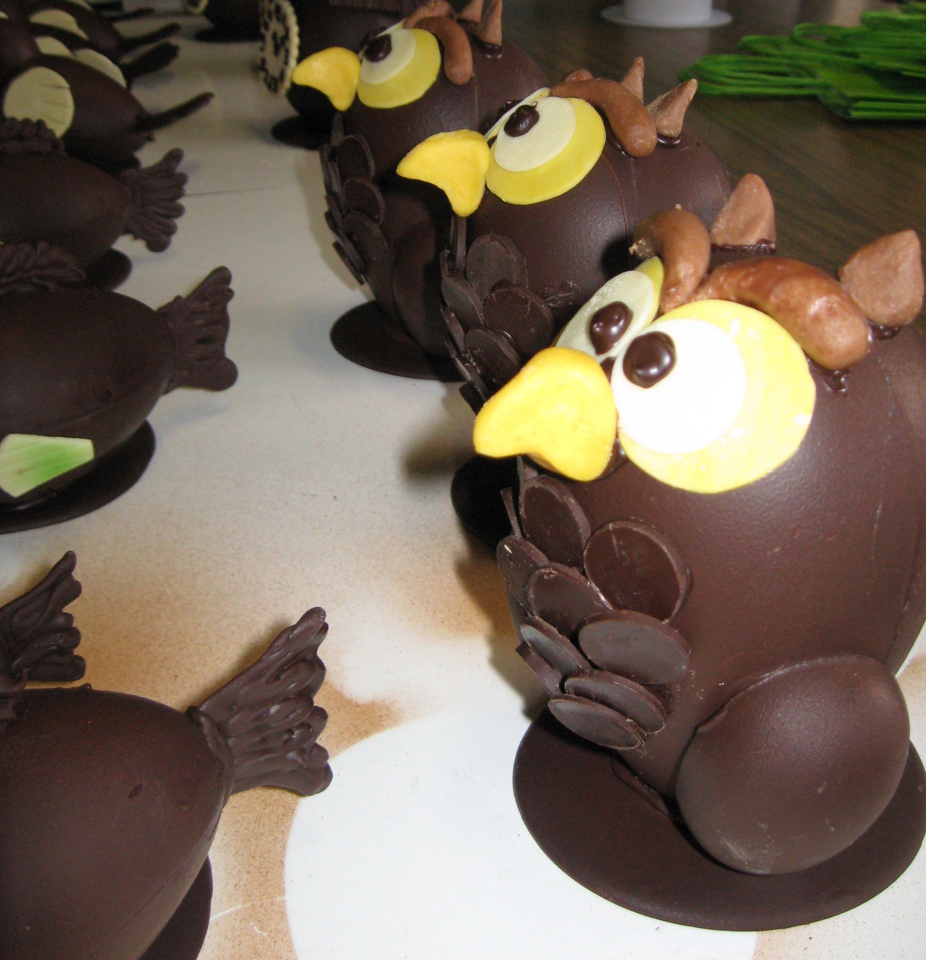 Civette di cioccolato decorate per Pasqua